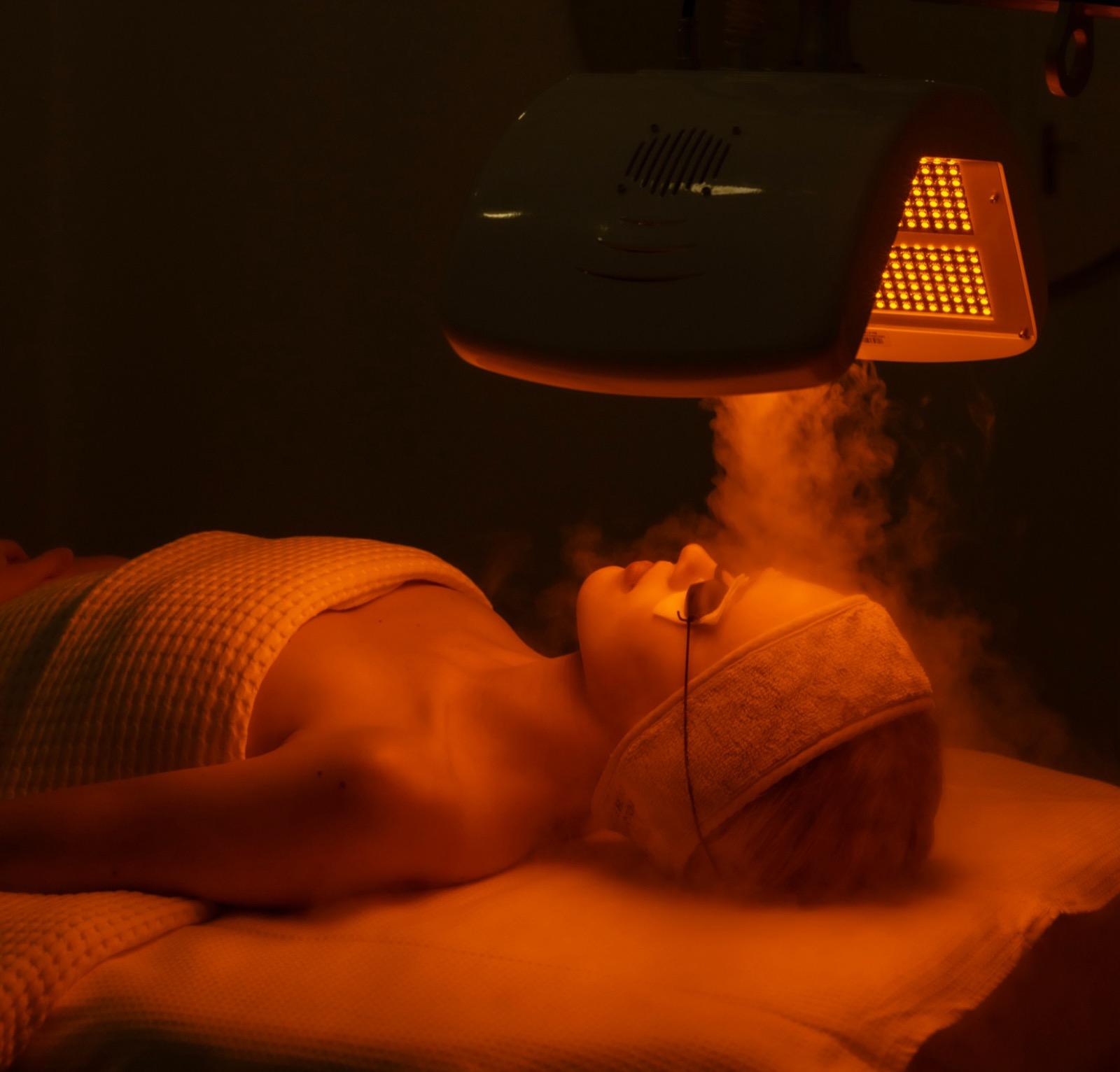 Trattamento Viso Oxylight LED